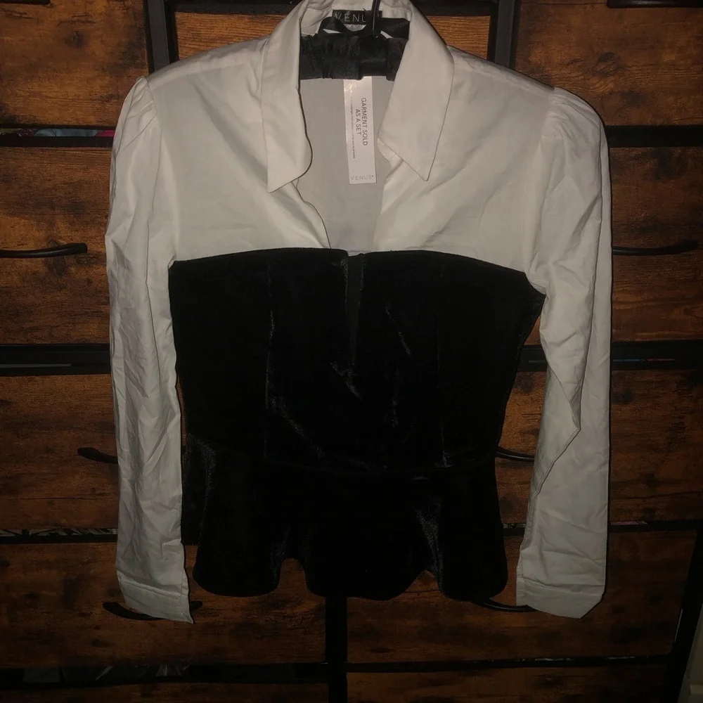 VENUS Black Velvet and White Flare Top